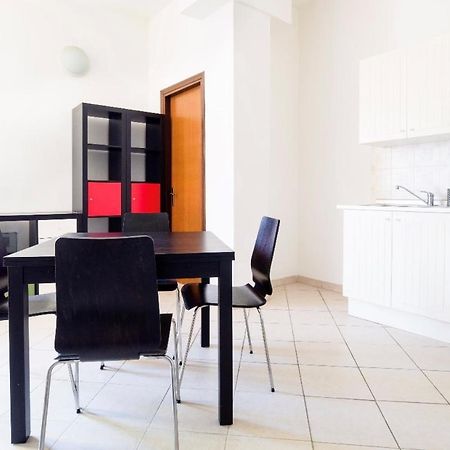 Cozy 55-M2 Flat Close To The Countryside In Нарні Екстер'єр фото